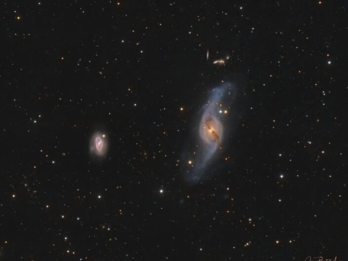 NGC 3718